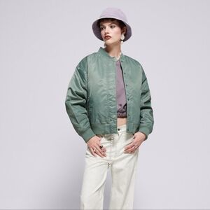 Vans Women's Bennett Green Bomber Jacket Size XL NWT